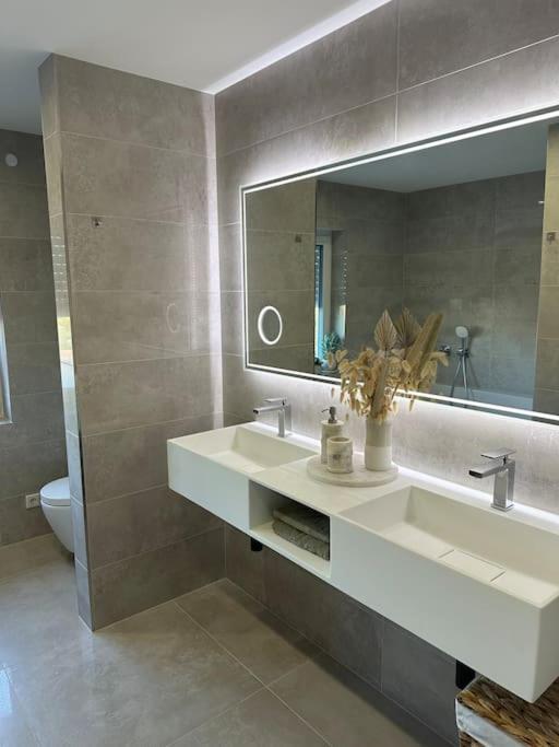 Luxury Apartment Marz Schwanau Esterno foto